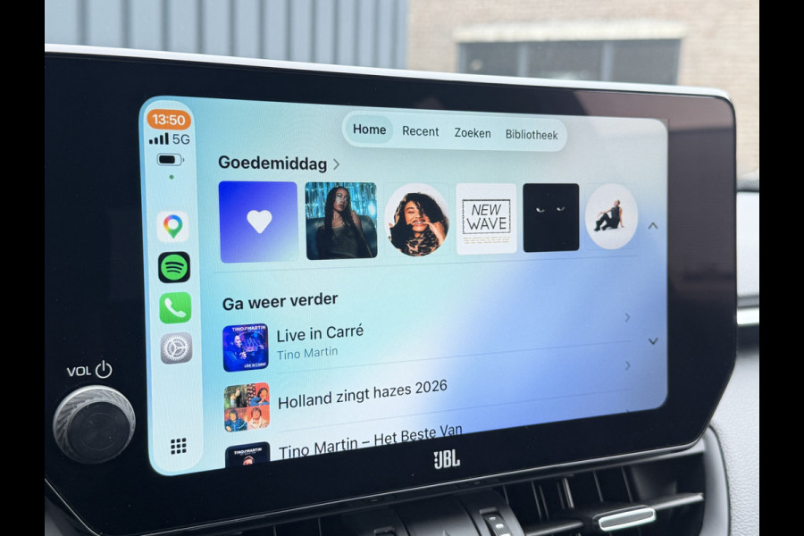 Toyota RAV4 2.5 Plug-in Hybrid AWD Bi-Tone Plus | Trekhaak | Stoel koeling+verwarming | 26.000 km | Rijklaar!!