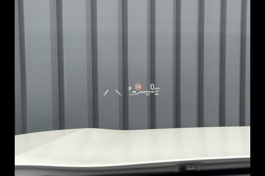 Toyota RAV4 2.5 Plug-in Hybrid AWD Bi-Tone Plus | Trekhaak | Stoel koeling+verwarming | 26.000 km | Rijklaar!!