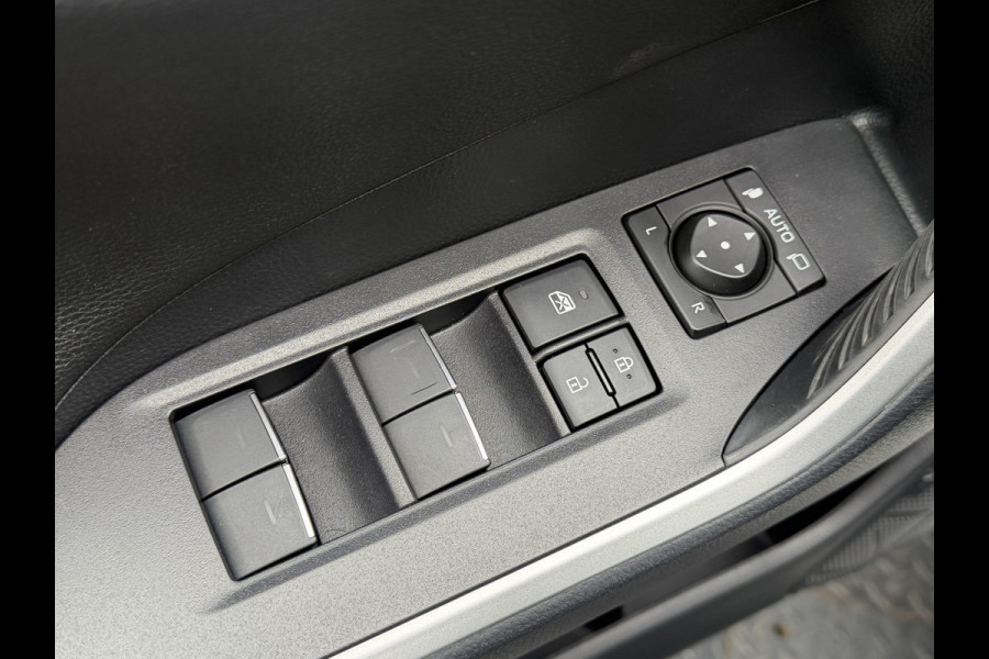 Toyota RAV4 2.5 Plug-in Hybrid AWD Bi-Tone Plus | Trekhaak | Stoel koeling+verwarming | 26.000 km | Rijklaar!!
