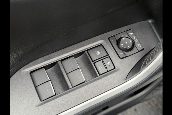 Toyota RAV4 2.5 Plug-in Hybrid AWD Bi-Tone Plus | Trekhaak | Stoel koeling+verwarming | 26.000 km | Rijklaar!!