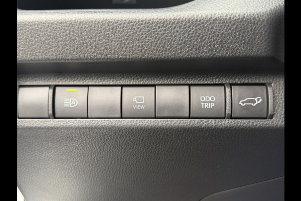 Toyota RAV4 2.5 Plug-in Hybrid AWD Bi-Tone Plus | Trekhaak | Stoel koeling+verwarming | 26.000 km | Rijklaar!!