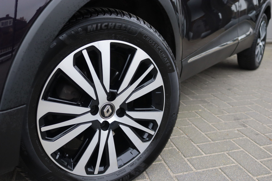 Renault Captur 1.3TCe 150PK Automaat Initiale Paris Navigatie/Camera/Trekhaak/Leder/Stoelverwarming