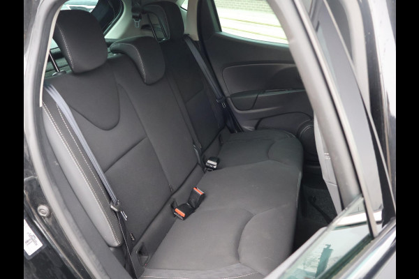 Renault Clio 0.9 TCe LIMITED HATCHBACK + NAVIGATIE | LMV | BASS REFLEX AUDIO | CRUISE CONTROL