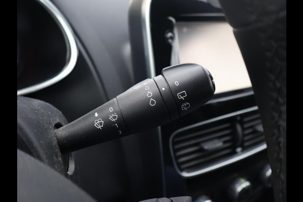 Renault Clio 0.9 TCe LIMITED HATCHBACK + NAVIGATIE | LMV | BASS REFLEX AUDIO | CRUISE CONTROL