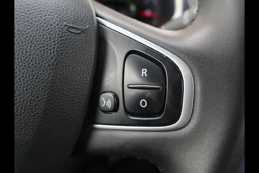 Renault Clio 0.9 TCe LIMITED HATCHBACK + NAVIGATIE | LMV | BASS REFLEX AUDIO | CRUISE CONTROL