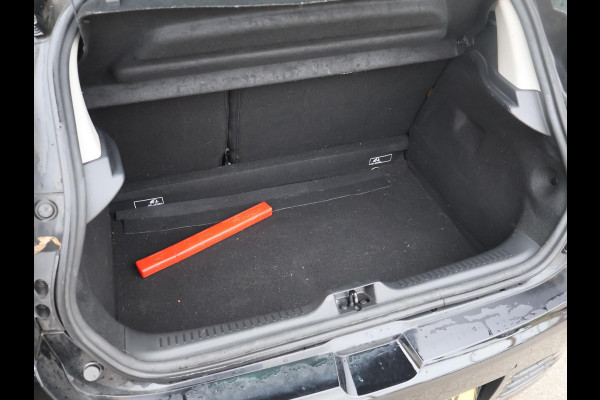 Renault Clio 0.9 TCe LIMITED HATCHBACK + NAVIGATIE | LMV | BASS REFLEX AUDIO | CRUISE CONTROL