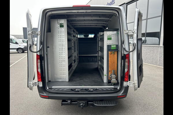 Mercedes-Benz Sprinter 315 CDI RWD L2 H1 BOTT Inrichting / 3500KG Trekhaak / MBUX 10.25 / Navigatie / Cruise control / Airco