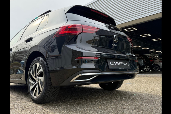 Volkswagen Golf 1.4 eHybrid Style DSG | Panoramadak | Navigatie | Climate | ACC cruise| Memory Seat | 16".