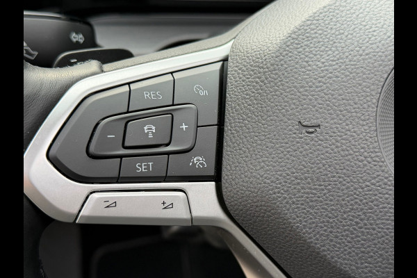 Volkswagen Golf 1.4 eHybrid Style DSG | Panoramadak | Navigatie | Climate | ACC cruise| Memory Seat | 16".