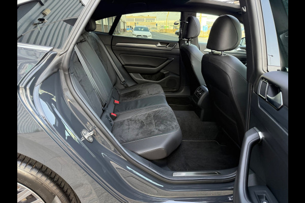 Volkswagen Arteon 2.0 TSI R-Line CAMERA/LMV18/NAVI/LEER/PANO