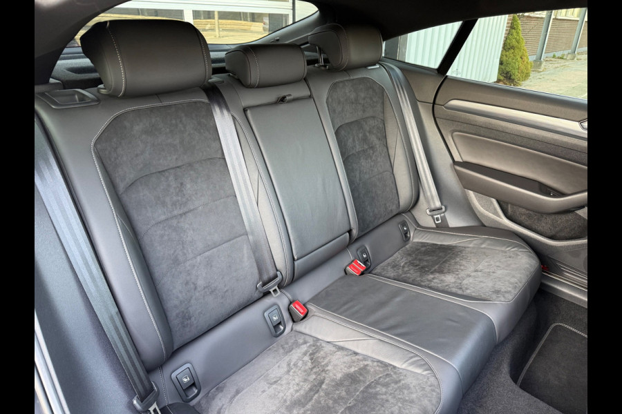 Volkswagen Arteon 2.0 TSI R-Line CAMERA/LMV18/NAVI/LEER/PANO