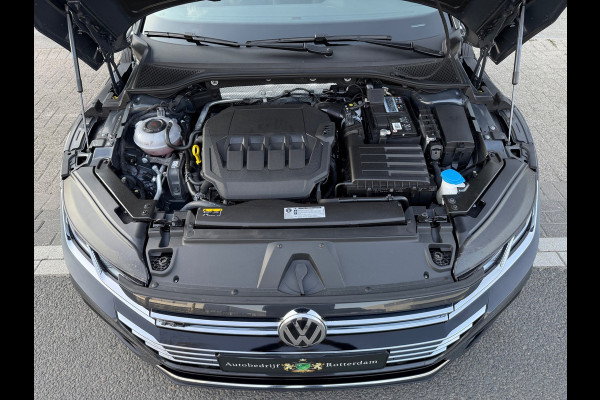 Volkswagen Arteon 2.0 TSI R-Line CAMERA/LMV18/NAVI/LEER/PANO