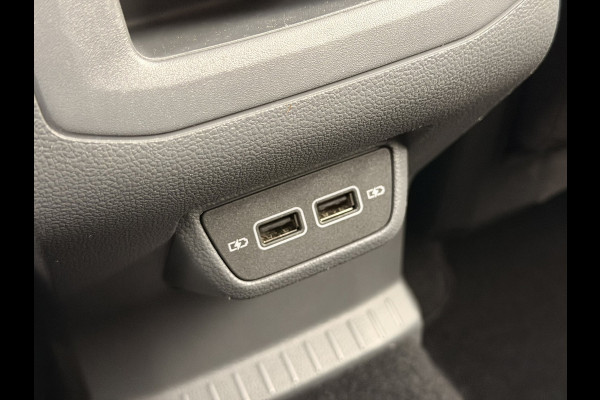 Volkswagen T-Cross 1.0 TSI DSG LED Camera 18' CarPlay Virtual ACC Stoelverwarming