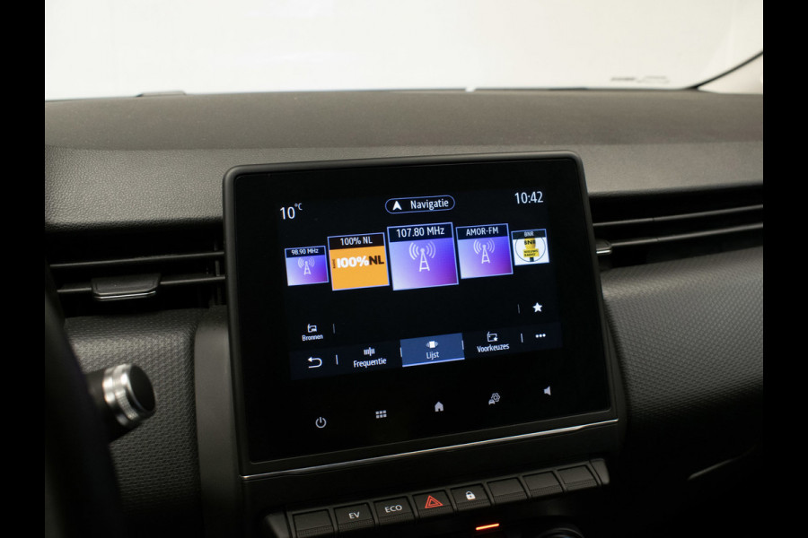 Renault Clio 1.6 E-Tech Hybrid 140 Business Zen Sport (APPLE CARPLAY,NAVI,PDC,CLIMATE,CRUISE,DIGITAL COCKPIT,LED,SPORTSTOELEN)