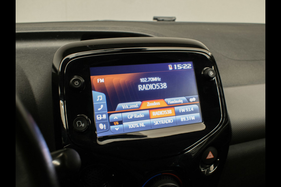 Peugeot 108 1.0 e-VTi Allure Sport (CRUISE,BLUETOOTH,ELEKTRISCH PAKKET,SPOILER,SPORTSTOELEN,LM VELGEN,NIEUWE APK,NETTE STAAT)