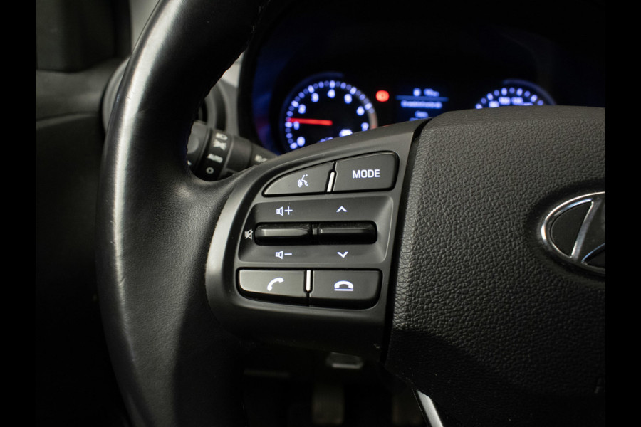 Hyundai i10 1.0 Comfort Sport (APPLE CARPLAY,NAVI,CAMERA,PDC,LED,CLIMATE,CRUISE,LANE ASSIST,SPORTSTOELEN,NETTE STAAT)