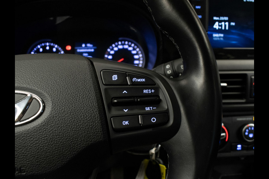 Hyundai i10 1.0 Comfort Sport (APPLE CARPLAY,NAVI,CAMERA,PDC,LED,CLIMATE,CRUISE,LANE ASSIST,SPORTSTOELEN,NETTE STAAT)