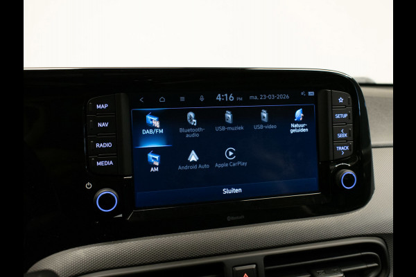 Hyundai i10 1.0 Comfort Sport (APPLE CARPLAY,NAVI,CAMERA,PDC,LED,CLIMATE,CRUISE,LANE ASSIST,SPORTSTOELEN,NETTE STAAT)