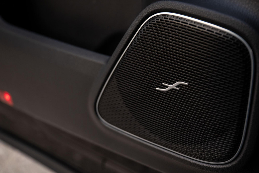 Mercedes-Benz GLA 250 e AMG ACC Stoelventilatie HuD Burmester VOL!!