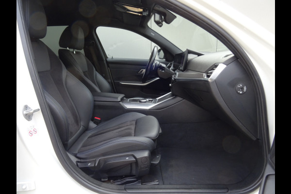 BMW 3 Serie Touring 330e * M-PAKKET * FACELIFT !!