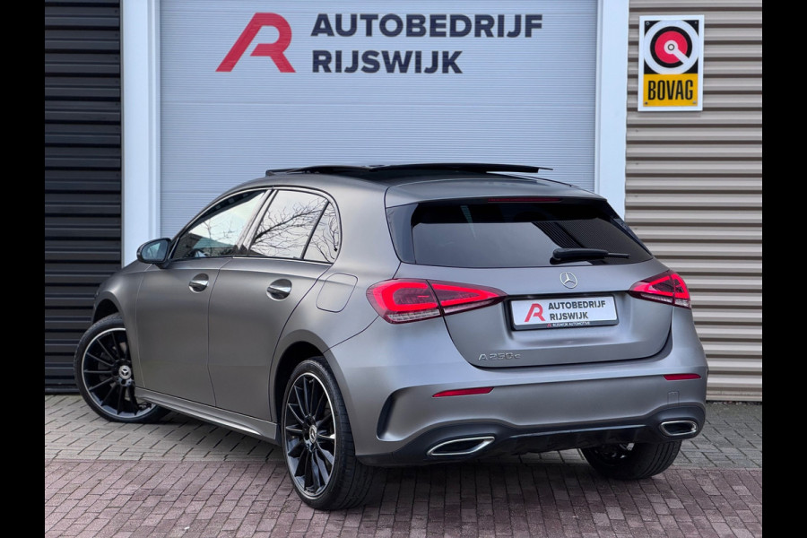 Mercedes-Benz A-Klasse 250 e AMG Line Pano/360/Memory/Sfeer