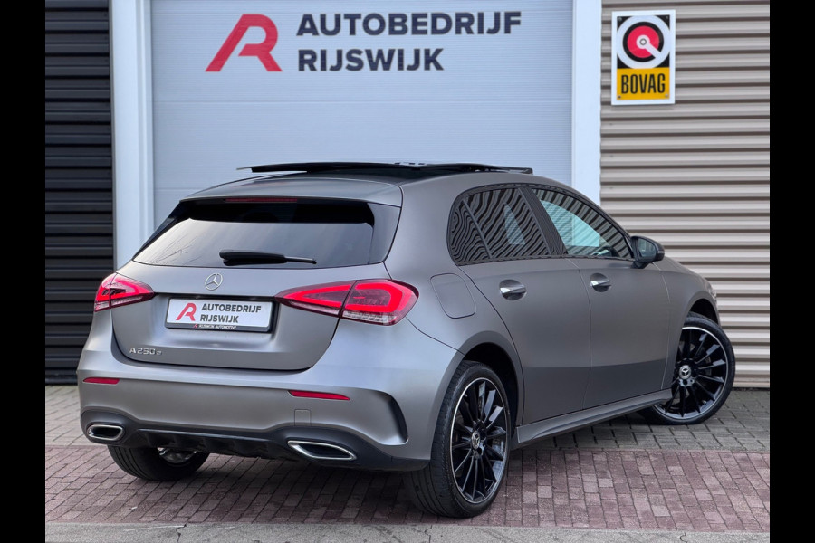 Mercedes-Benz A-Klasse 250 e AMG Line Pano/360/Memory/Sfeer