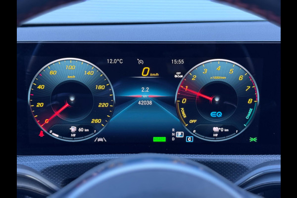 Mercedes-Benz A-Klasse 250 e AMG Line Pano/360/Memory/Sfeer