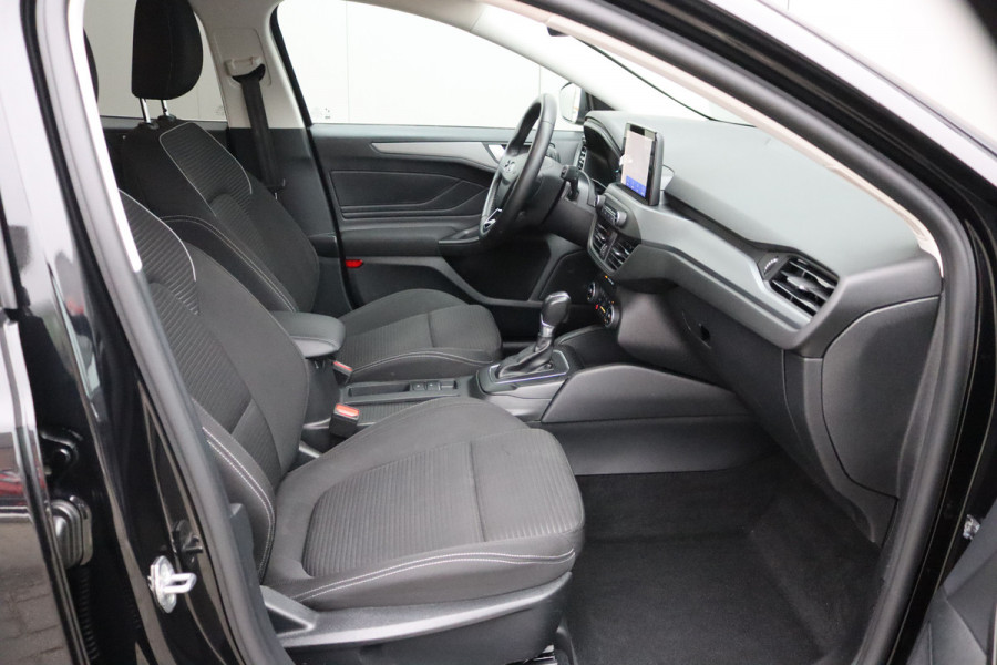 Ford FOCUS Wagon 125PK EcoB. Hybrid Automaat Titanium Navigatie/Camera/Winter-pack/Adaptive-cruise