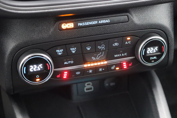 Ford FOCUS Wagon 125PK EcoB. Hybrid Automaat Titanium Navigatie/Camera/Winter-pack/Adaptive-cruise