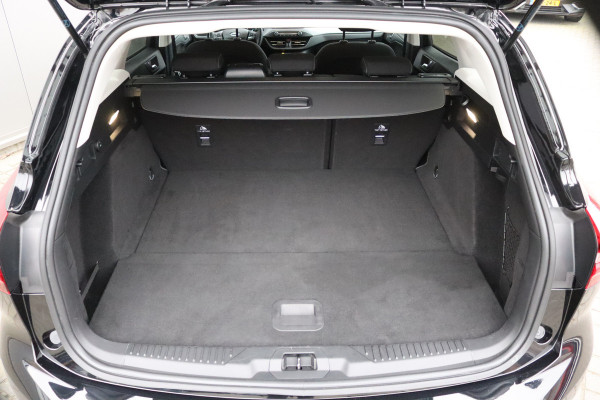 Ford FOCUS Wagon 125PK EcoB. Hybrid Automaat Titanium Navigatie/Camera/Winter-pack/Adaptive-cruise