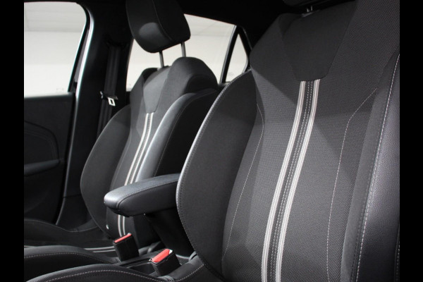 Opel Corsa 1.2 Turbo Hybrid 100pk GS Automaat Navigatie | Apple Carplay/Android Auto | Camera | Parkeersensoren | Cruise Control | Dodehoek assistent | Airco | Lichtmetalen velgen | Virtual Cockpit