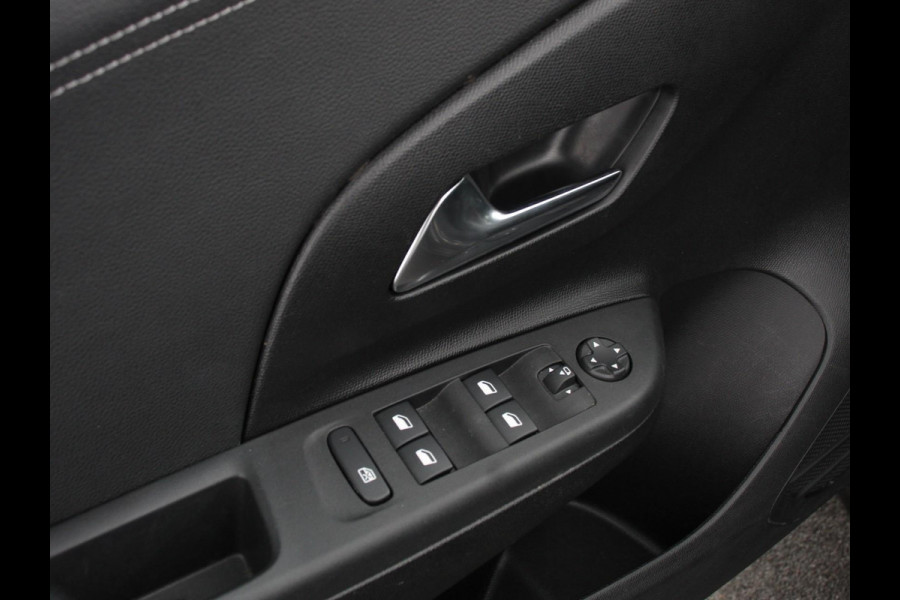 Opel Corsa 1.2 Turbo Hybrid 100pk GS Automaat Navigatie | Apple Carplay/Android Auto | Camera | Parkeersensoren | Cruise Control | Dodehoek assistent | Airco | Lichtmetalen velgen | Virtual Cockpit