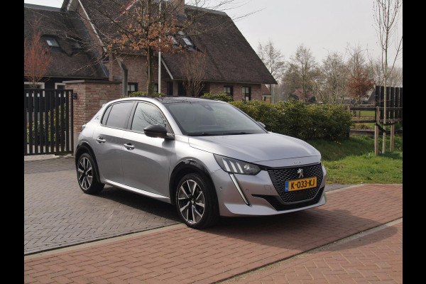 Peugeot e-208 EV GT 350 50 kWh | SOH 91% | Panoramadak | Camera | Apple Carplay | Cruise Control |