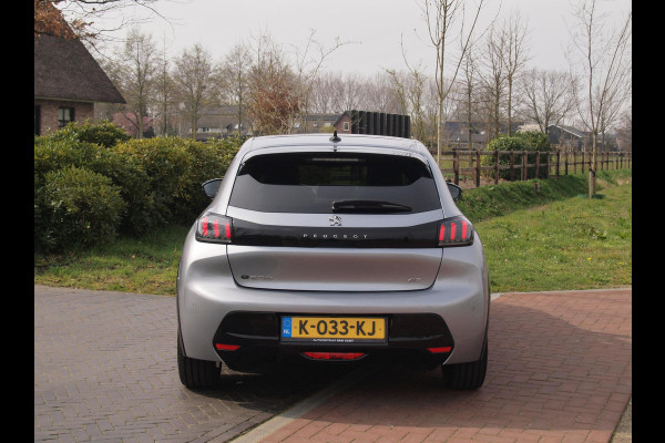 Peugeot e-208 EV GT 350 50 kWh | SOH 91% | Panoramadak | Camera | Apple Carplay | Cruise Control |