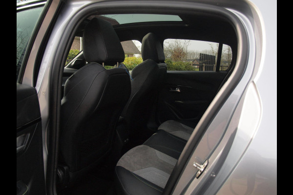 Peugeot e-208 EV GT 350 50 kWh | SOH 91% | Panoramadak | Camera | Apple Carplay | Cruise Control |