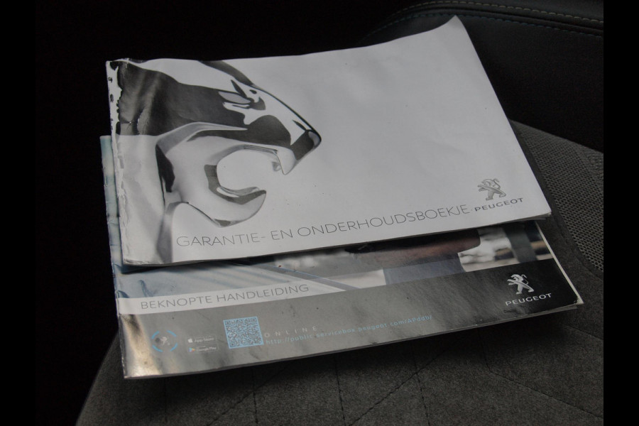 Peugeot e-208 EV GT 350 50 kWh | SOH 91% | Panoramadak | Camera | Apple Carplay | Cruise Control |