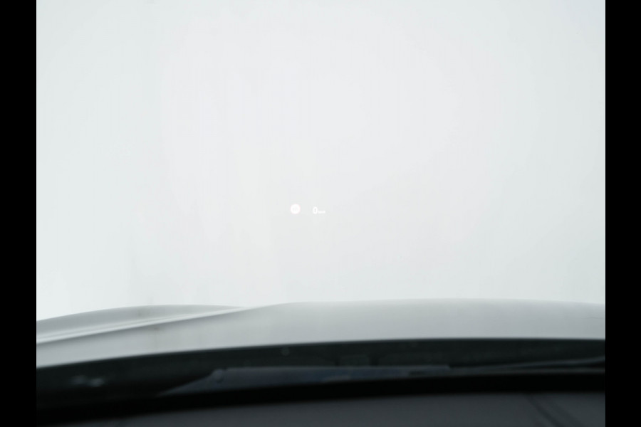 BMW X1 xDrive25e Sportline Business Edition Plus (Plug-In) (INCL-BTW) Aut. *PANO | LEATHER | FULL-LED | HEATED-SPORTSEATS | HIFI-SYSTEM | CAMERA | PRIVACYGLASS | NAVI-FULLMAP | ECC | HEAD-UP | PDC | KEYLESS | DAB | CRUISE | TOWBAR | AMBIENTLIGHT | 18