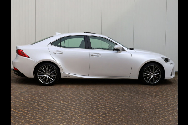 Lexus IS 300h Hybrid Luxury Line | Mark Levinson | Stoelventilatie | Schu