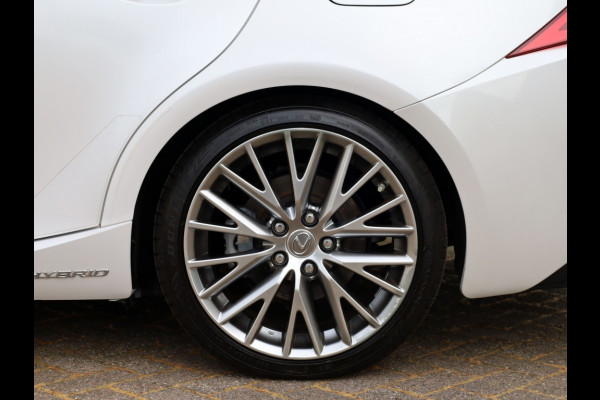 Lexus IS 300h Hybrid Luxury Line | Mark Levinson | Stoelventilatie | Schu