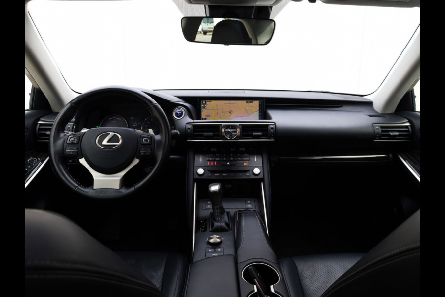 Lexus IS 300h Hybrid Luxury Line | Mark Levinson | Stoelventilatie | Schu