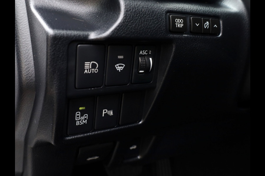 Lexus IS 300h Hybrid Luxury Line | Mark Levinson | Stoelventilatie | Schu