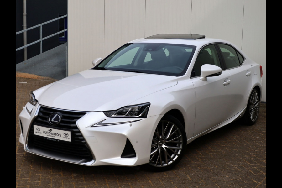 Lexus IS 300h Hybrid Luxury Line | Mark Levinson | Stoelventilatie | Schu