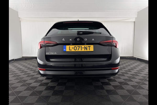 Škoda Octavia Combi 1.0 TSI Style (INCL-BTW) *PANO | FULL-LED | LANE-ASSIST | DIGI-COCKPIT | HEATED-COMFORTSEATS | NAVI-FULLMAP | PRIVACYGLASS | KEYLESS | DAB | ECC | PDC | CRUISE | TOWBAR | 18''ALU*
