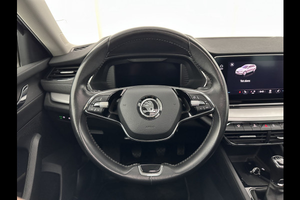 Škoda Octavia Combi 1.0 TSI Style (INCL-BTW) *PANO | FULL-LED | LANE-ASSIST | DIGI-COCKPIT | HEATED-COMFORTSEATS | NAVI-FULLMAP | PRIVACYGLASS | KEYLESS | DAB | ECC | PDC | CRUISE | TOWBAR | 18''ALU*