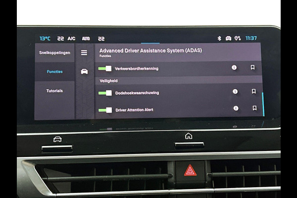 Citroën C4 1.2 130pk Shine PANO| CAMERA | NAVI & CARPLAY | AD-CRUISE