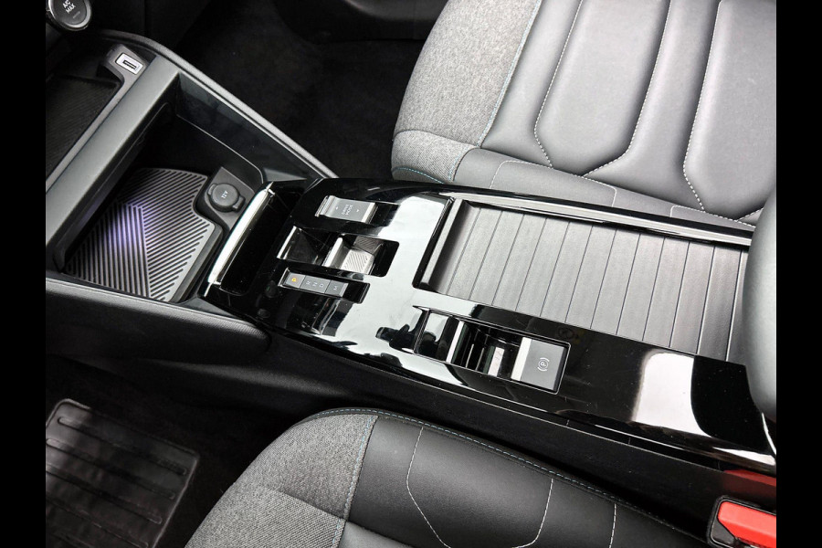 Citroën C4 1.2 130pk Shine PANO| CAMERA | NAVI & CARPLAY | AD-CRUISE