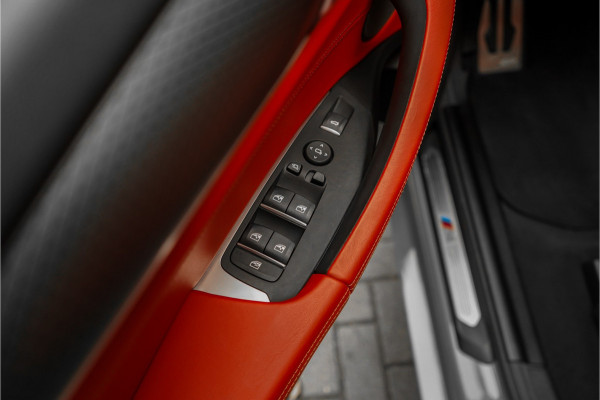 BMW X4 xDrive20i M-Sport Pano Laser Stuurverw Trekhaak Individual 20"