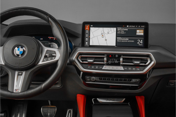 BMW X4 xDrive20i M-Sport Pano Laser Stuurverw Trekhaak Individual 20"