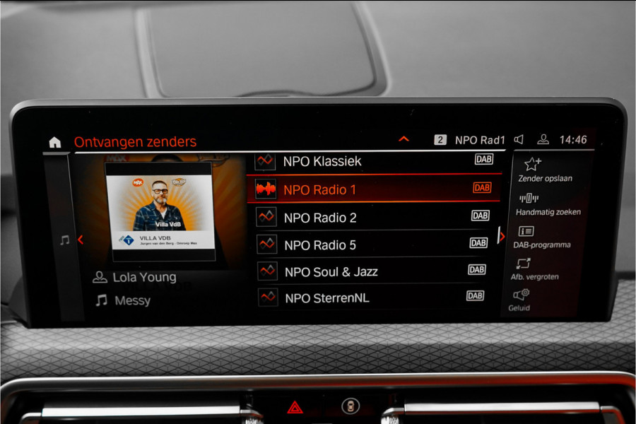 BMW X4 xDrive20i M-Sport Pano Laser Stuurverw Trekhaak Individual 20"