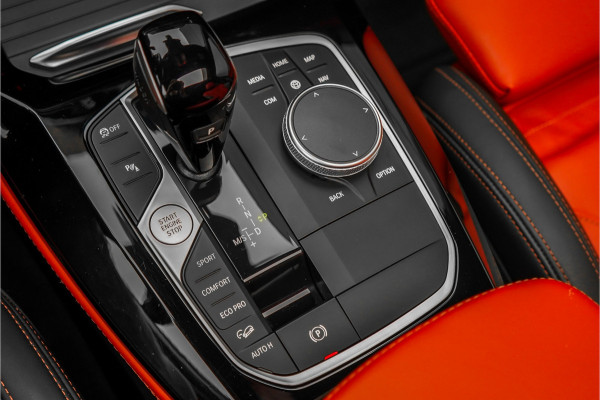 BMW X4 xDrive20i M-Sport Pano Laser Stuurverw Trekhaak Individual 20"